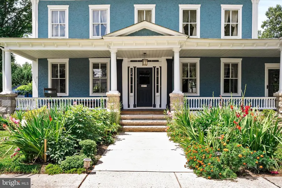 302 S Main St, Hightstown, NJ 08520 - #3