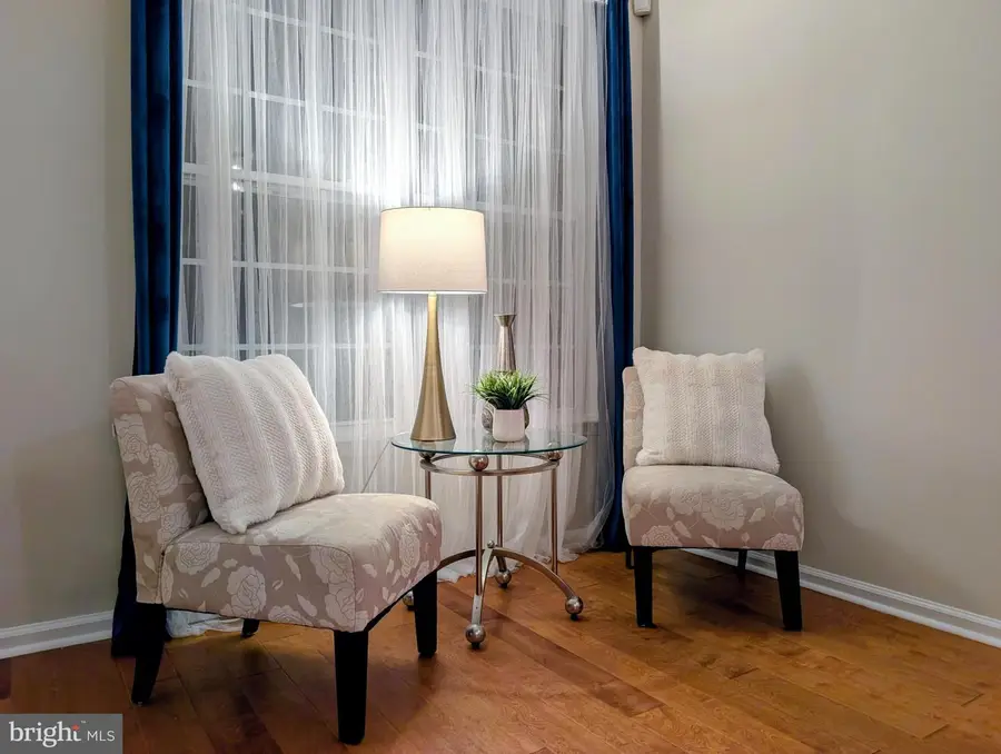 21 Miller Cir, Pennington, NJ 08534 - #2