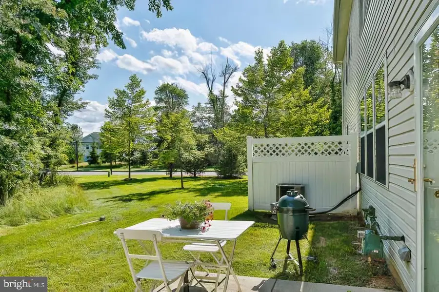 28 Sutton Ct, Pennington, NJ 08534 - #3