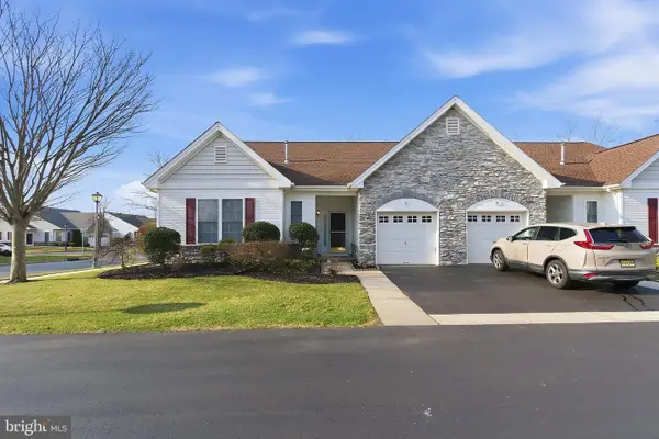 80 Nightingale Dr, HAMILTON, NJ 08690