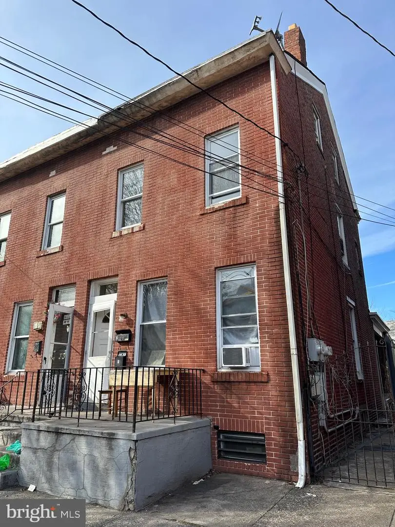 332 Elmer St, Trenton, NJ 08611 - #2