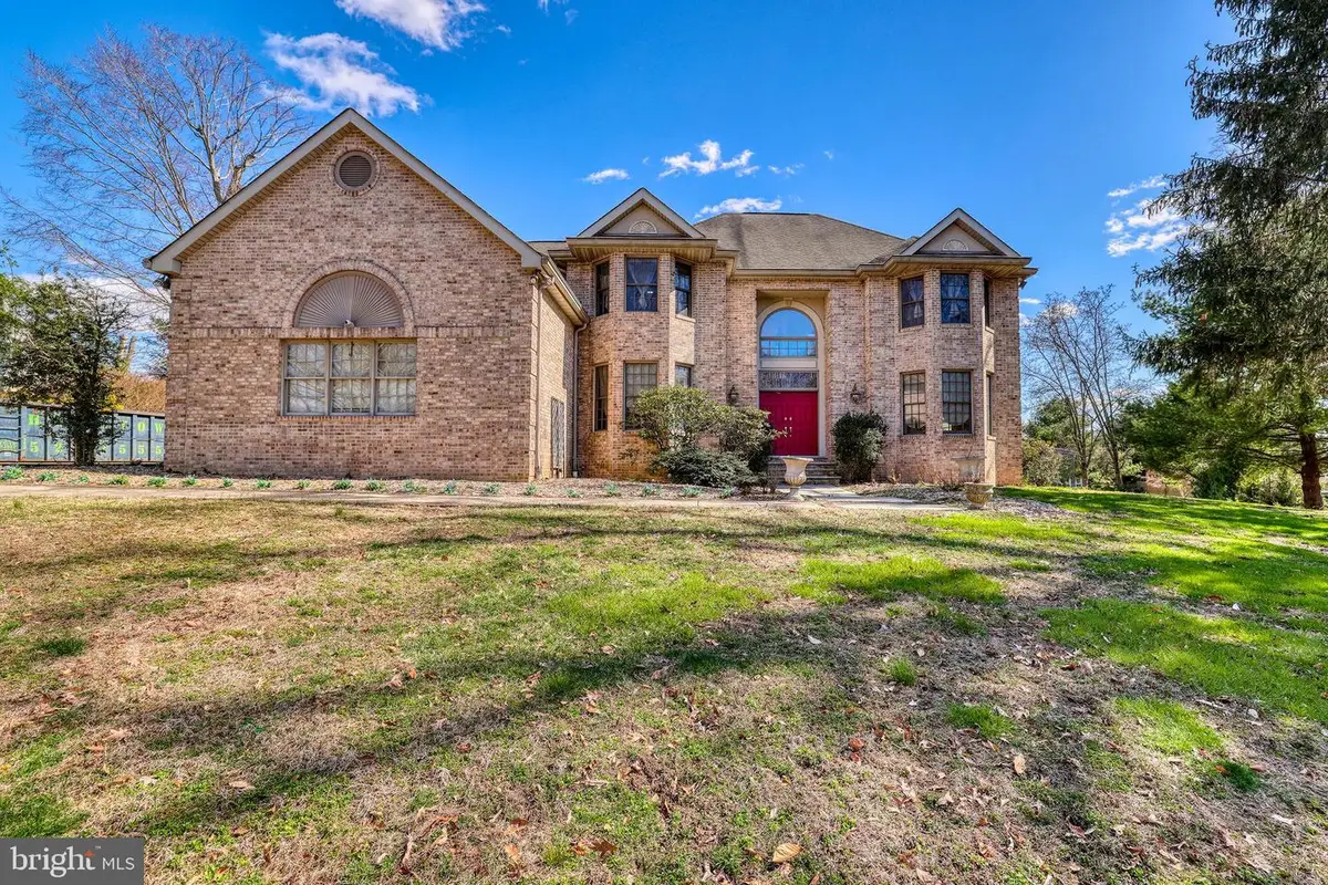 15 Scenic Dr, Trenton, NJ 08628 - #1