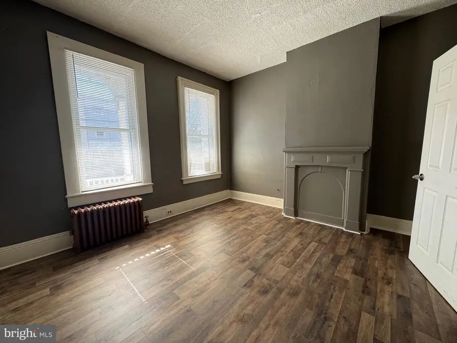 114 Bayard St, Trenton, NJ 08611 - #2