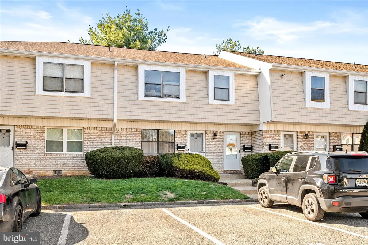 1614 Silver Ct, Hamilton, NJ 08690 - #1