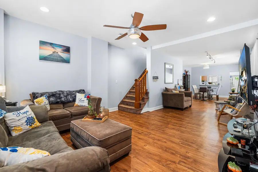 16 Volusia Ave, Hamilton, NJ 08610 - #3