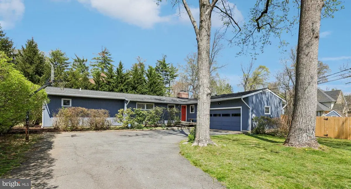 113 Adams Dr, Princeton, NJ 08540 - #1