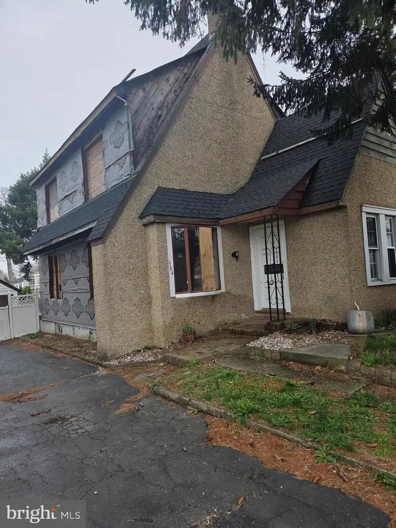 584 Parkway Ave, Ewing, NJ 08618 - #3