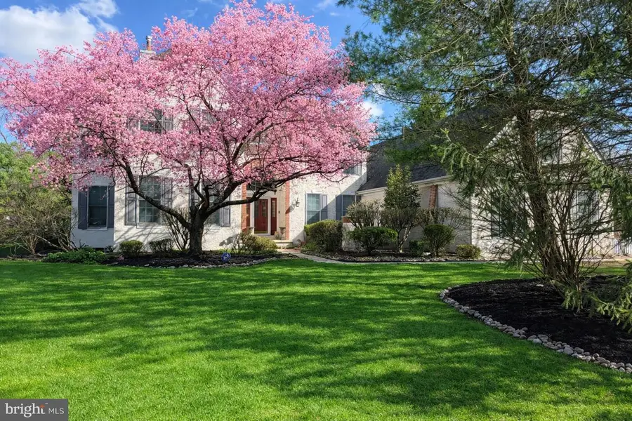 4 N Longfellow Dr, Princeton Junction, NJ 08550 - #2