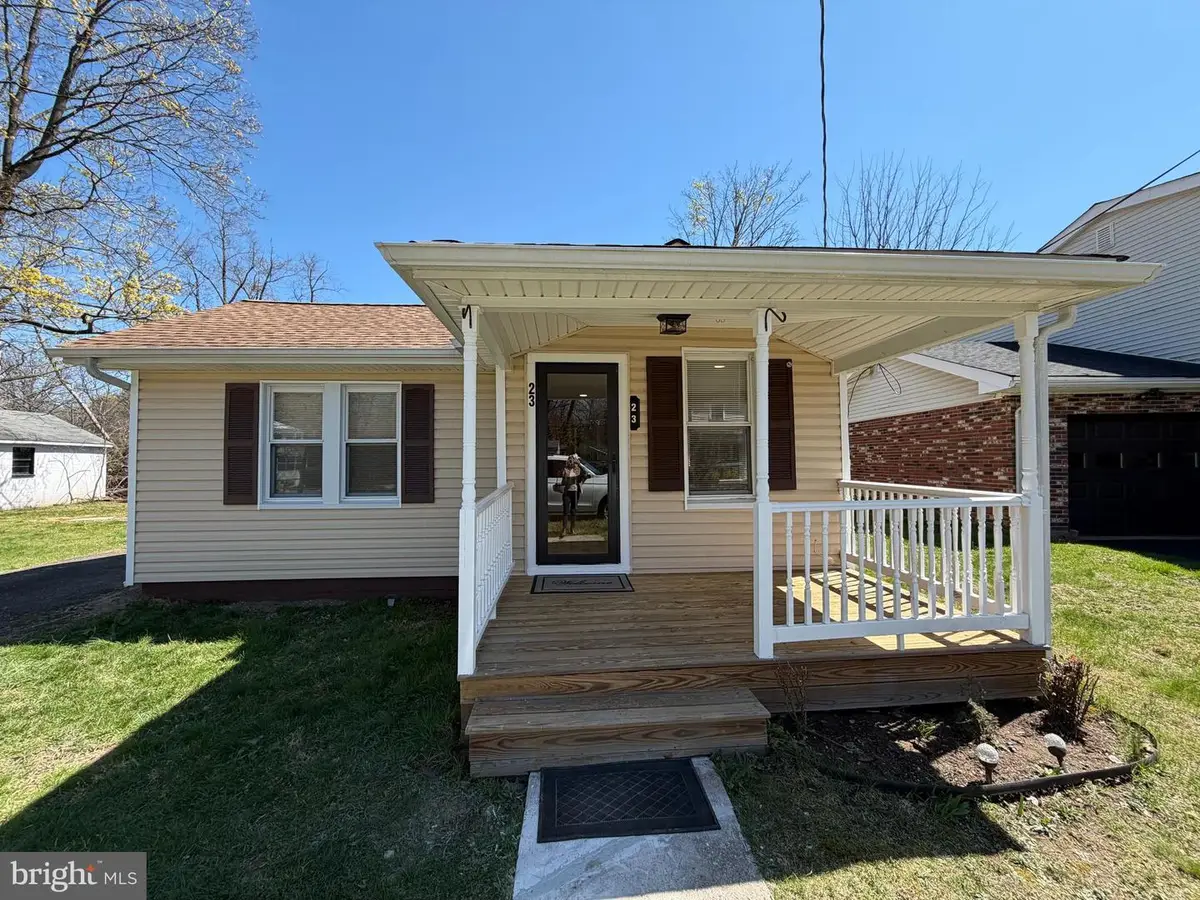 23 Fred Vereen Jr Road, Lawrence, NJ 08648 - #1