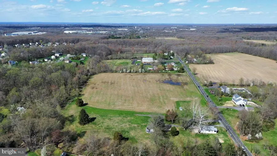 4371 Crosswicks Hamilton Square Rd, Hamilton, NJ 08691 - #3