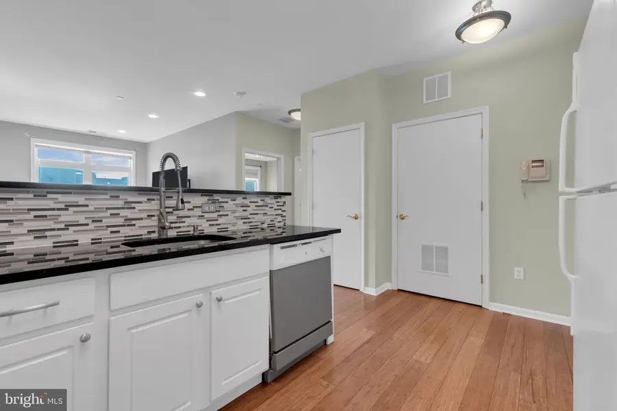 2 Commerce Sq #206, Robbinsville, NJ 08691 - #3