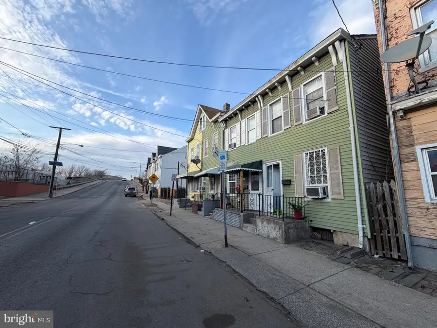 638 N Olden Ave, Trenton, NJ 08638 - #3