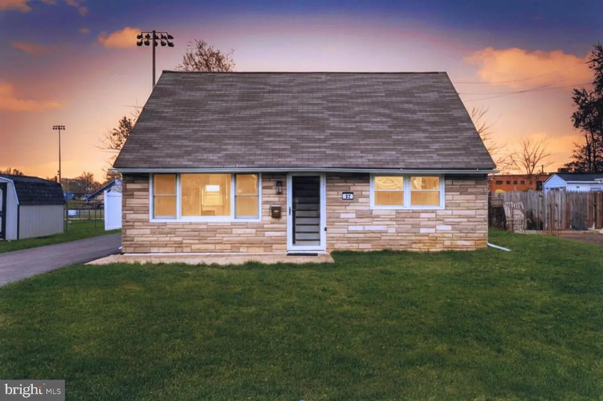 22 Farrell Ave, Ewing, NJ 08618 - #1