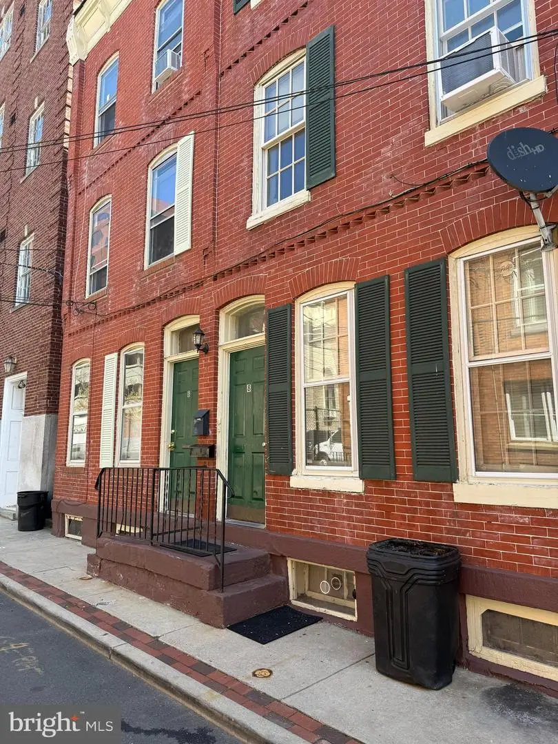 8 Peace St, Trenton, NJ 08608 - #1