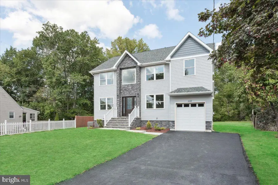 288 Clamer Rd, Ewing, NJ 08628 - #3