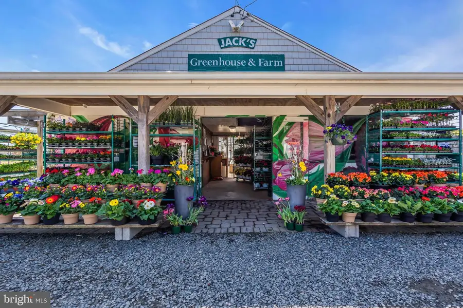 10 Woosamonsa Rd, Pennington, NJ 08534 - #3