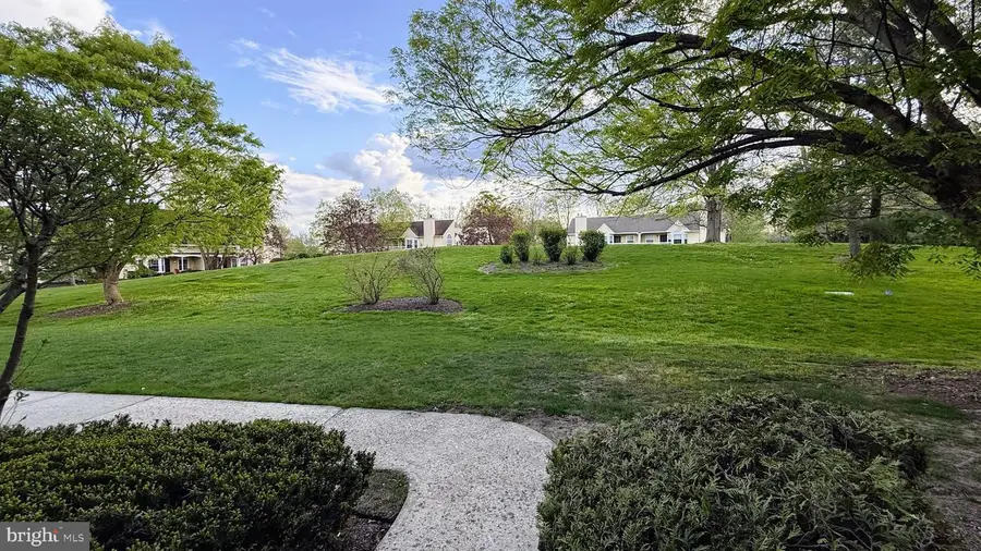 13 Powell Ct, Hightstown, NJ 08520 - #2