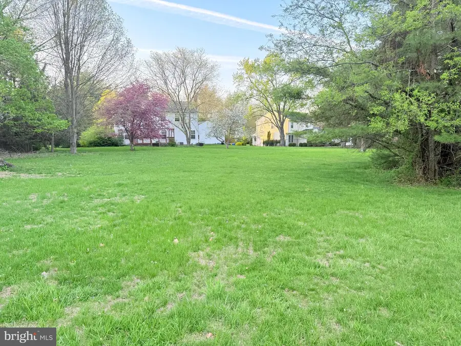 4 Cedar Ct, Princeton Junction, NJ 08550 - #2