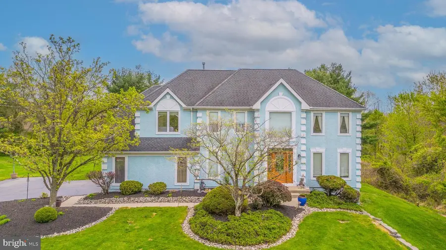 23 E Kincaid Dr, West Windsor, NJ 08550 - #2