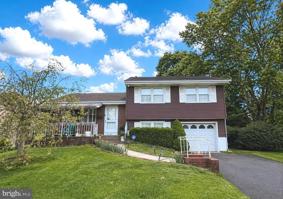100 Winding Way, Hamilton, NJ 08620 - #1