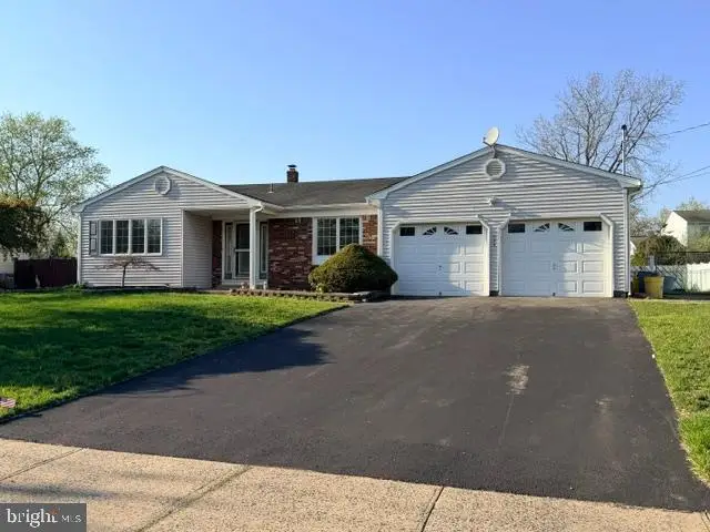 406 Flock Rd, Hamilton, NJ 08619 - #1