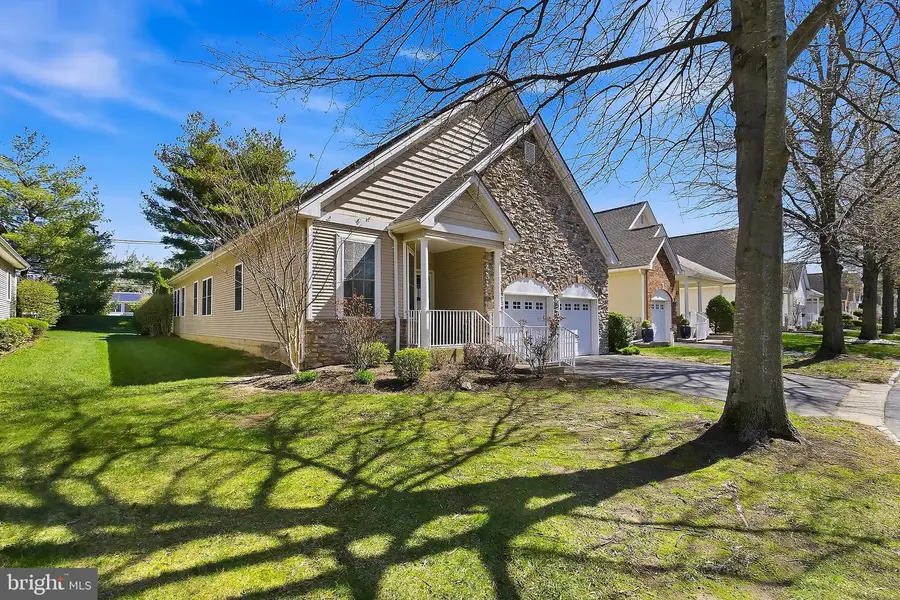 102 Hummingbird Dr, Hamilton, NJ 08690 - #3