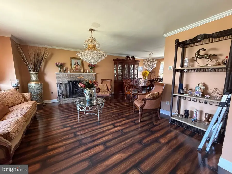 89 Upper Ferry Rd, Ewing, NJ 08628 - #2