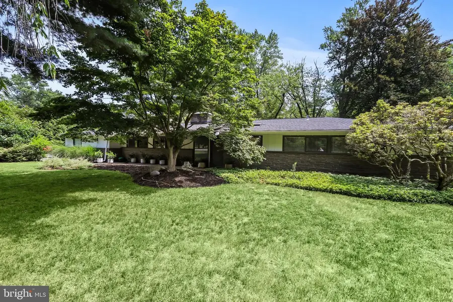 1004 Mercer Rd, Princeton, NJ 08540 - #2