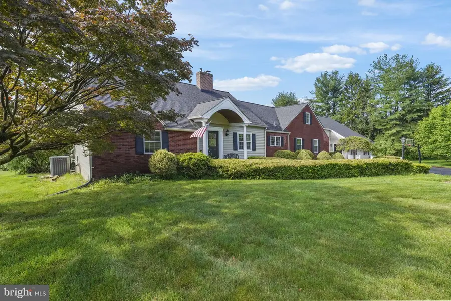 50 Harbourton Woodsville Rd, Pennington, NJ 08534 - #2