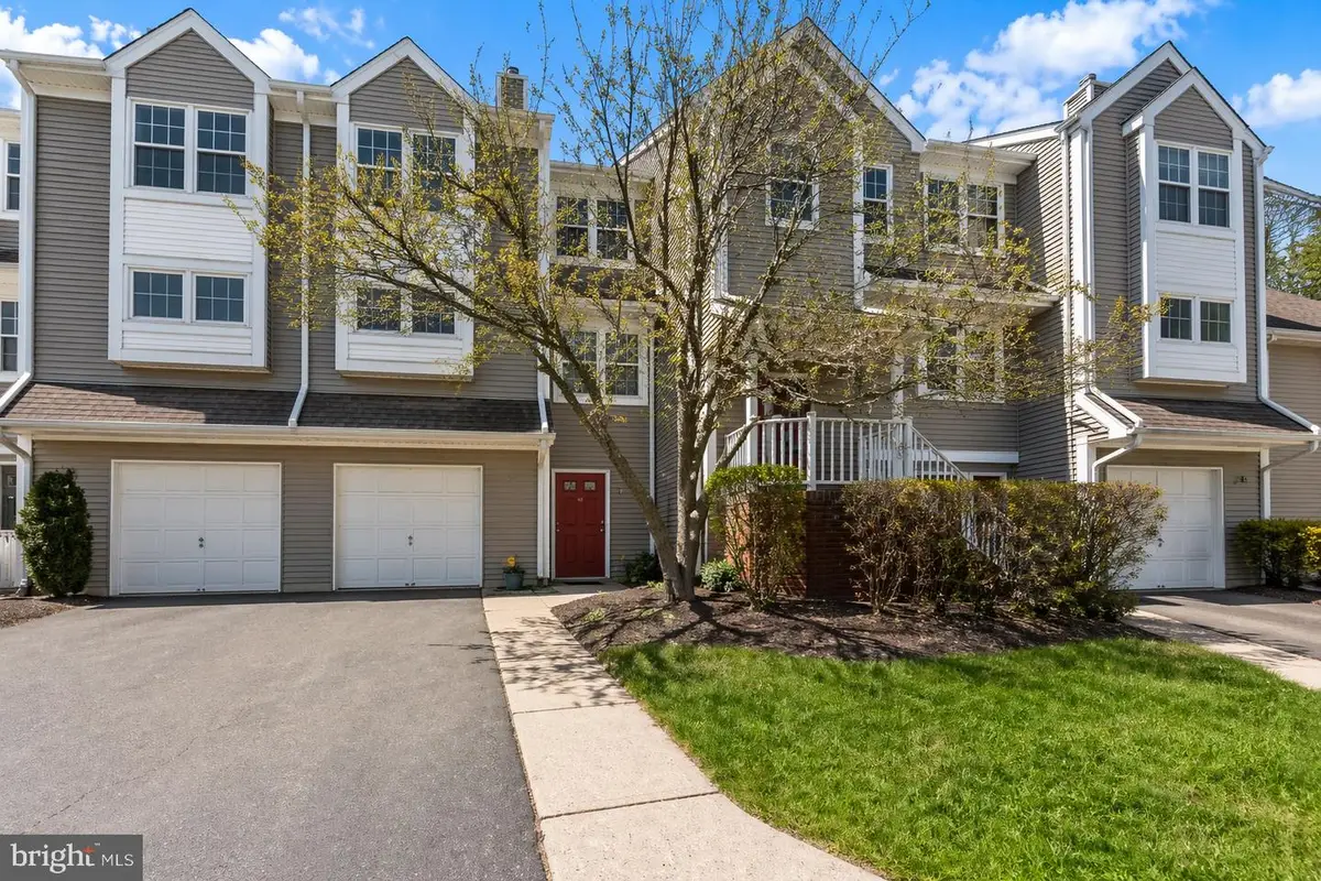 43 Ketley Pl, West Windsor, NJ 08540 - #1