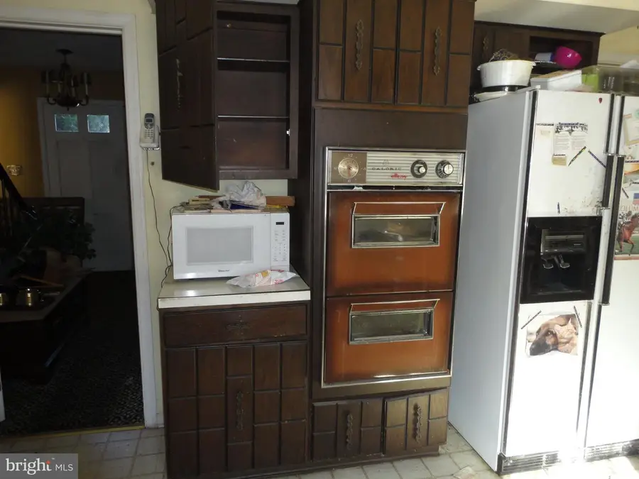 21 Merion Pl, Trenton, NJ 08648 - #3