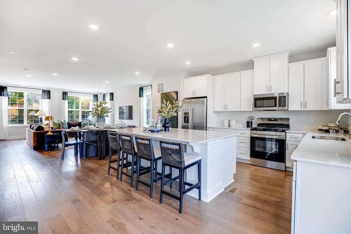 108 Fred Clark Dr, Pennington, NJ 08534 - #1