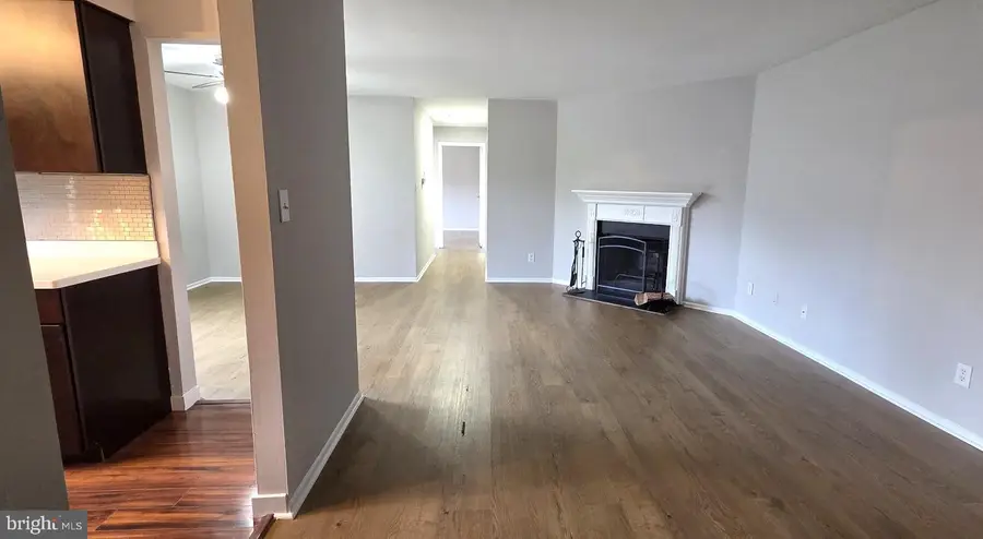 522 Woodmill Dr, East Windsor, NJ 08512 - #3