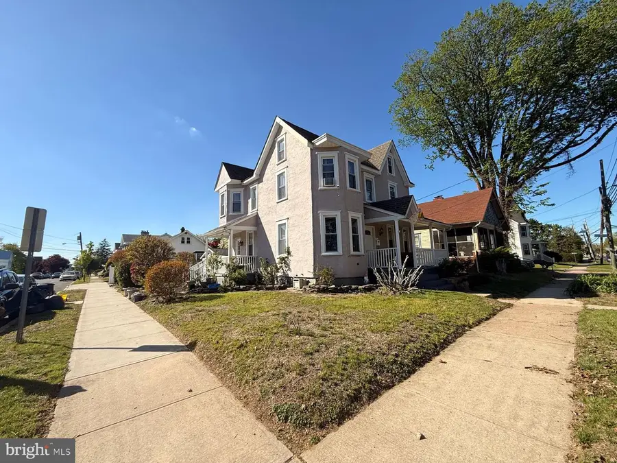 121 W Park Ave, Hamilton, NJ 08610 - #3