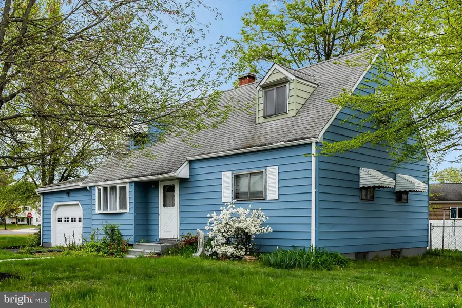 15 Francine Dr, Trenton, NJ 08610 - #2