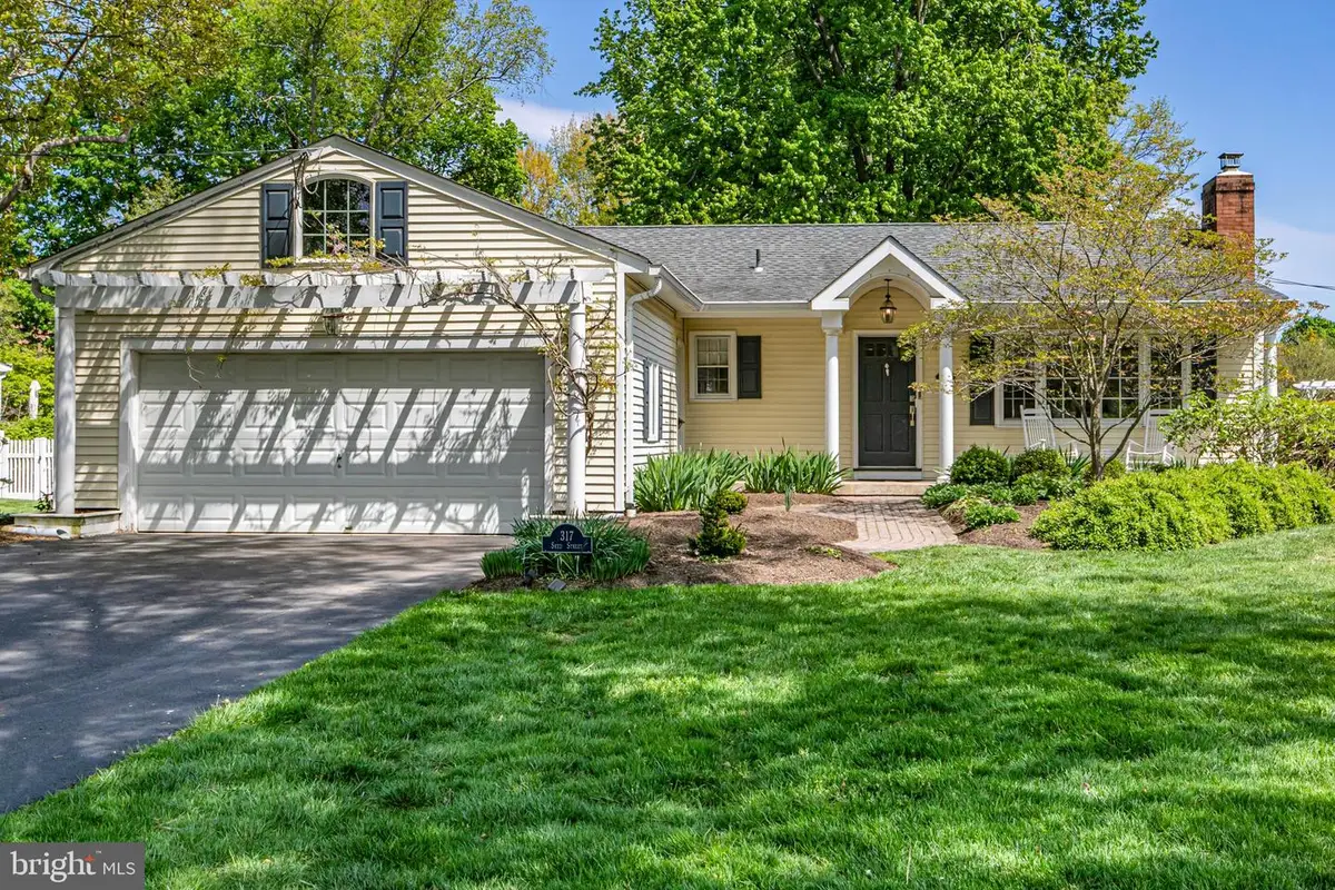 317 Sked St, Pennington, NJ 08534 - #1