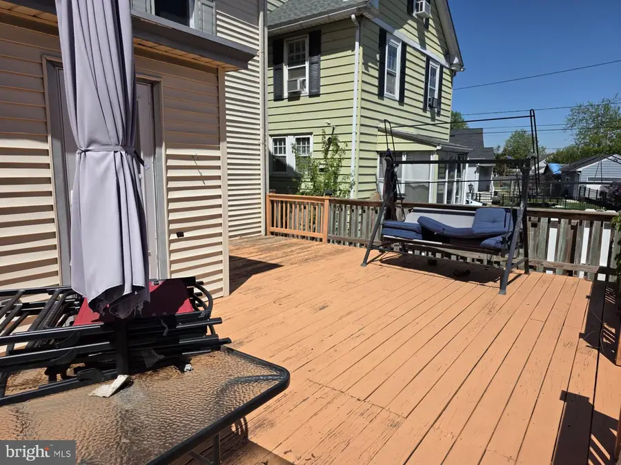 23 Redfern St, Hamilton, NJ 08610 - #2