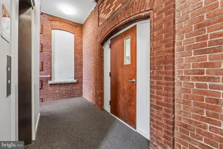 5 Academy Ct, Pennington, NJ 08534 - #3