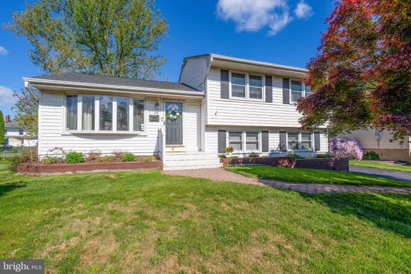 16 Bonnie Rae Dr, HAMILTON, NJ 08620