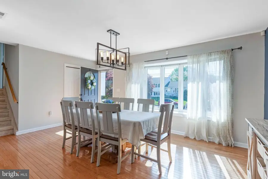 16 Bonnie Rae Dr, Hamilton, NJ 08620 - #3