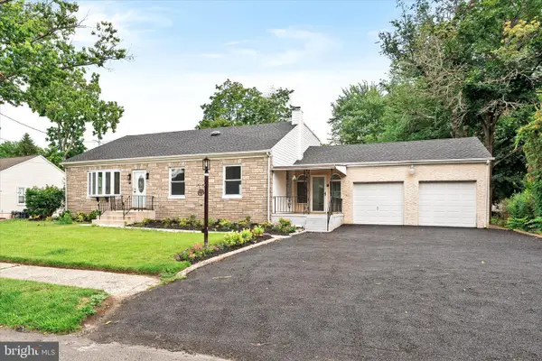 583 Edinburg Rd, HAMILTON TOWNSHIP, NJ 08619