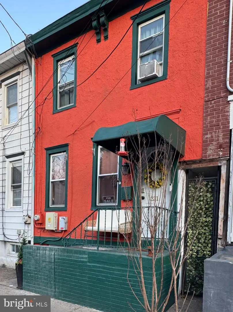 231 Elmer St, Trenton, NJ 08611 - #1