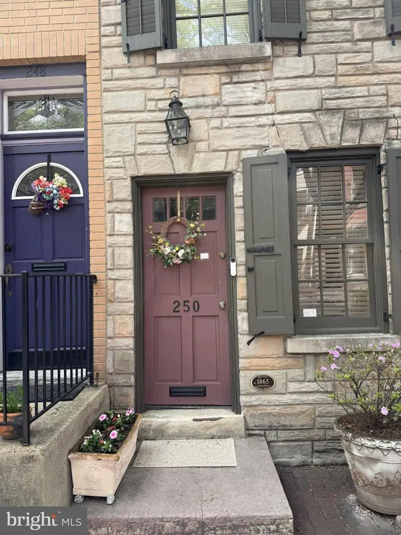 250 Jackson St, Trenton, NJ 08611 - #2