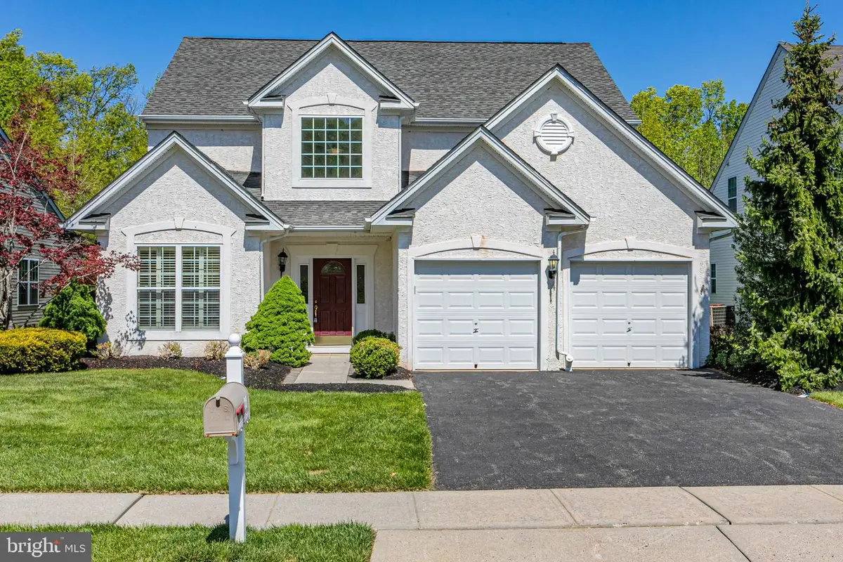 32 Lexington Dr, Pennington, NJ 08534 - #1
