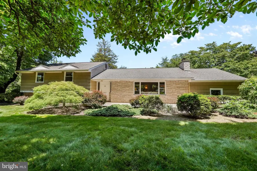 87 Hillside Dr, Robbinsville, NJ 08691 - #2