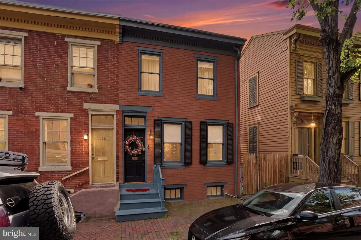 132 Jackson St, Trenton, NJ 08611 - #1