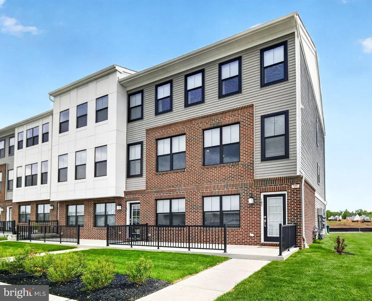 101 Lois Seruby Dr, Titusville, NJ 08560 - #1