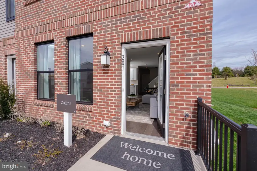 176 Leona Stewart Ln, Pennington, NJ 08534 - #3