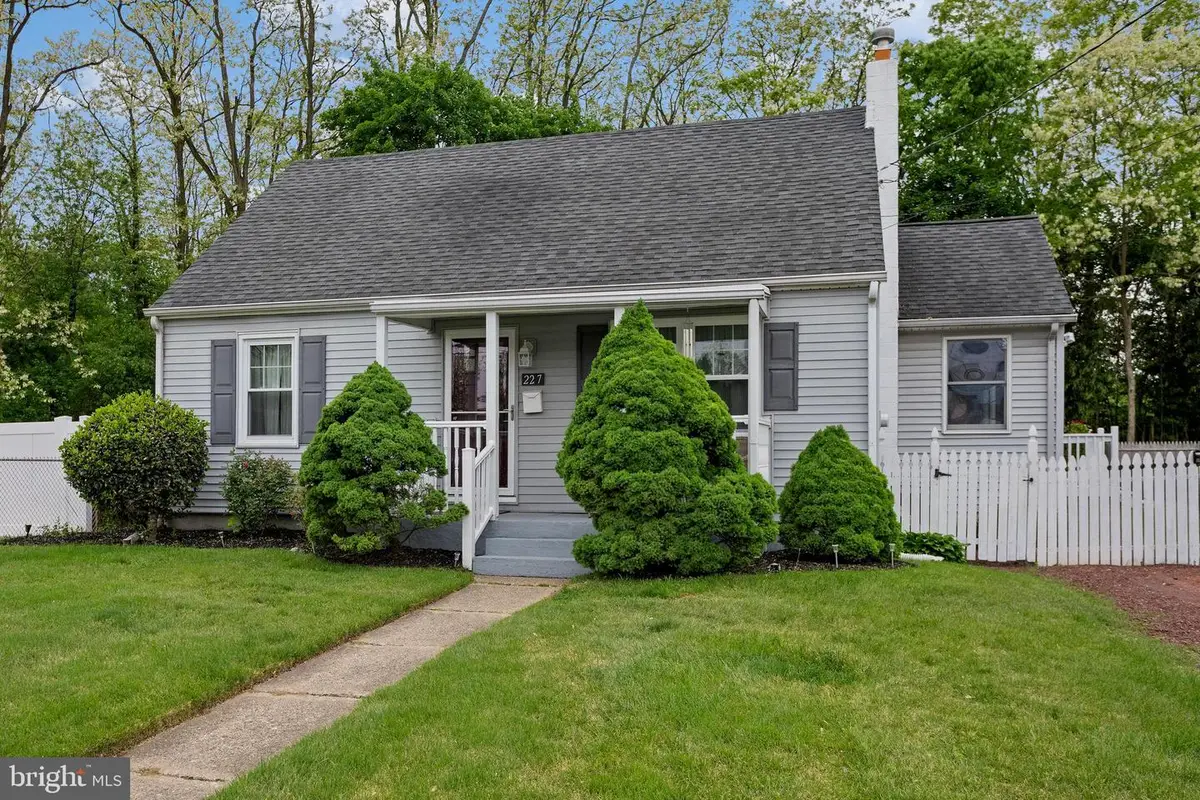 227 Jeremiah Ave, Hamilton, NJ 08610 - #1
