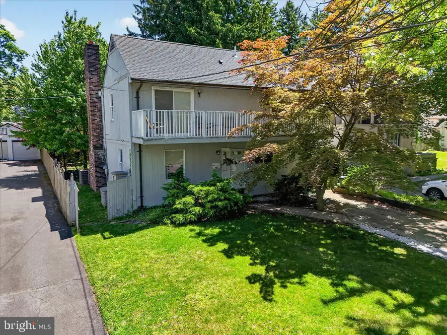 208 Renfrew Ave, Trenton, NJ 08618 - #2
